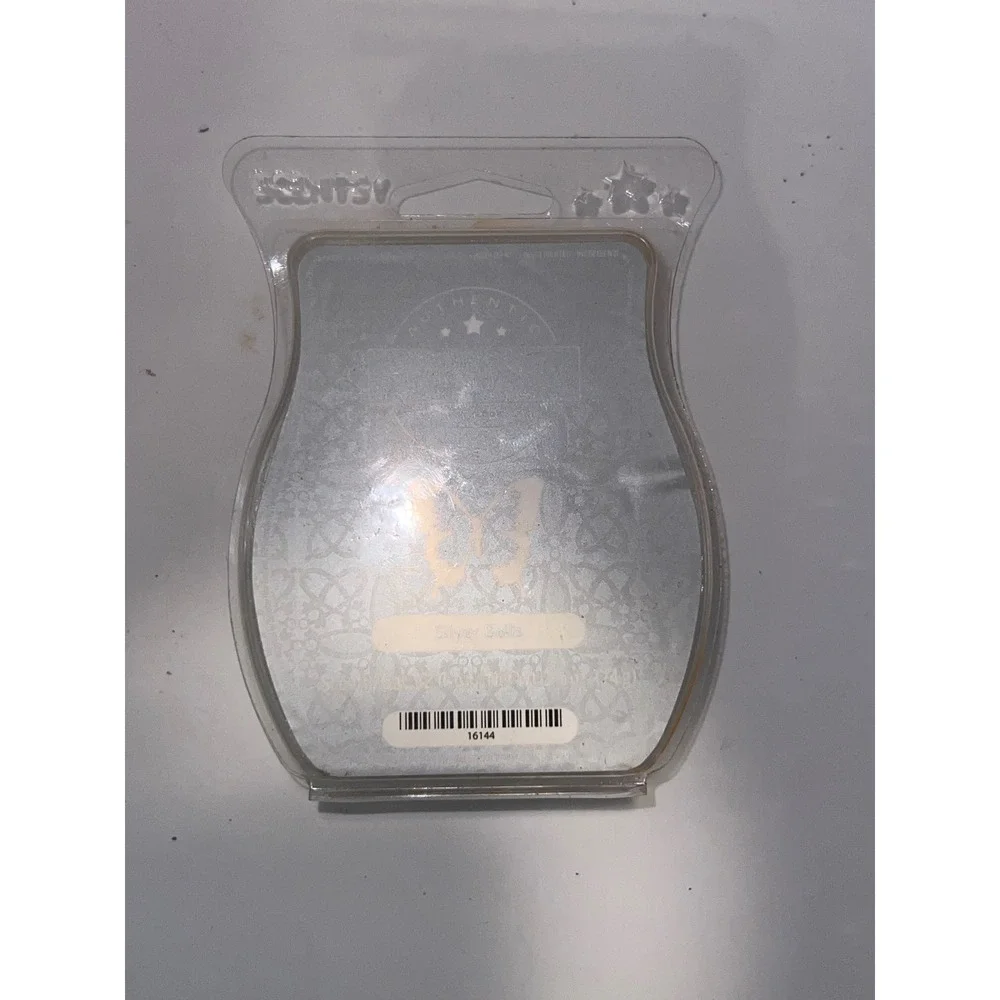 Scentsy Bar Silver Bells Fragrance Wax Melt 8 Cubes 3.2 floz 16144 Holiday Scent